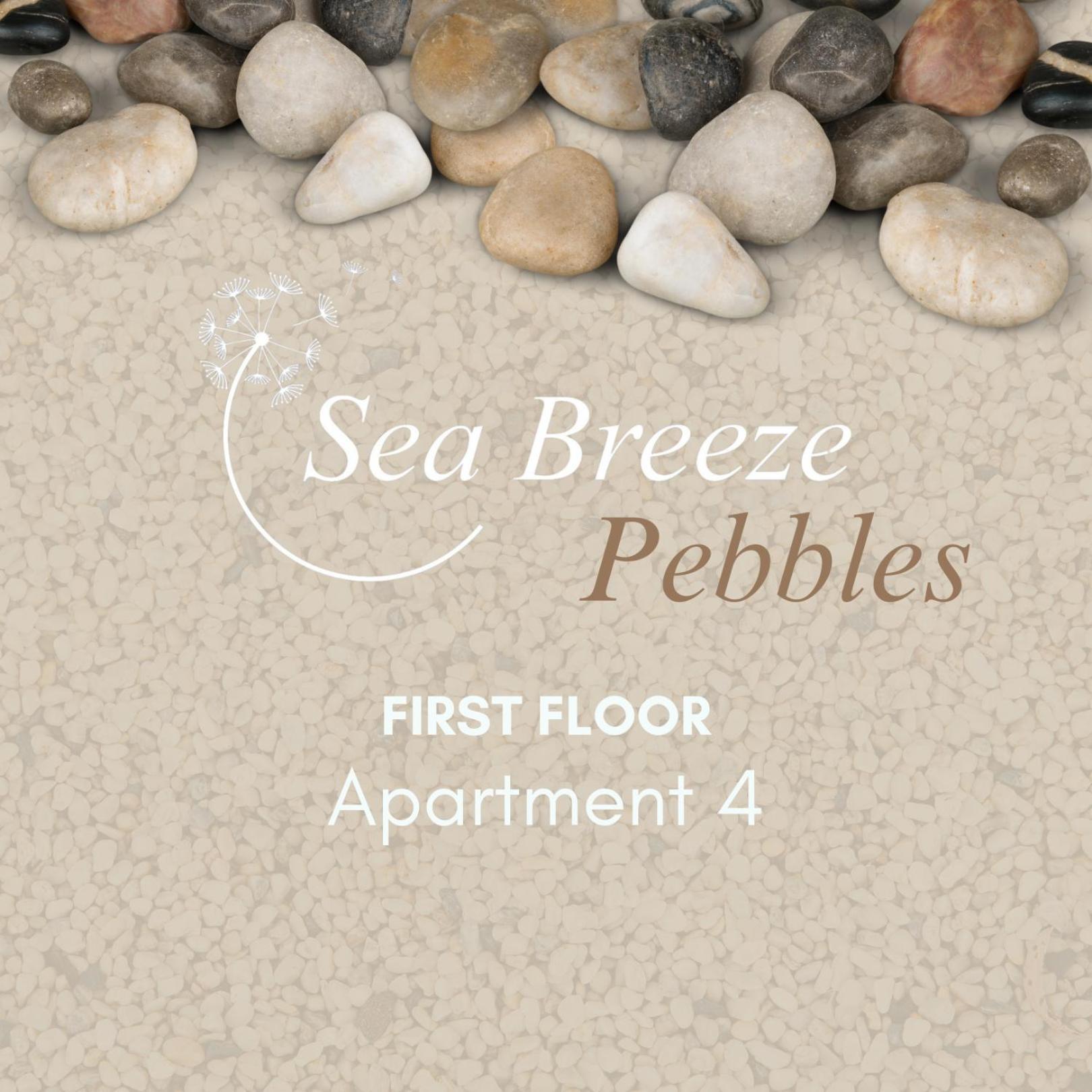 Sea Breeze - Pebbles Apartment Борнмът Стая снимка