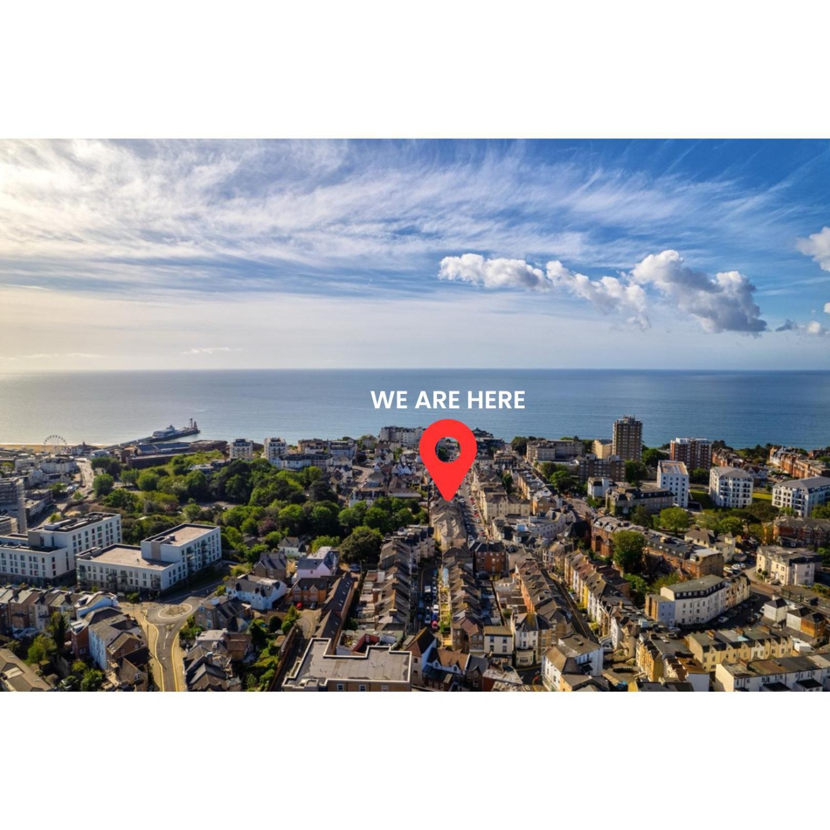 Sea Breeze - Pebbles Apartment Борнмът Екстериор снимка